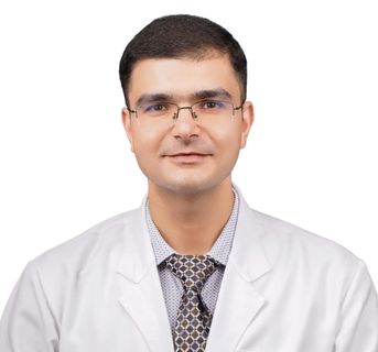 Dr. Arjun Khanna